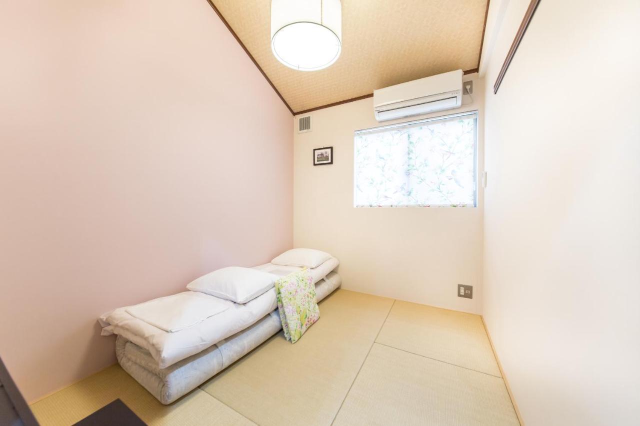 Woman Only Guesthouse Nanohana Киото Экстерьер фото
